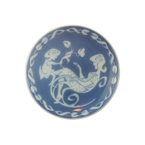 Royal Copenhagen Mors Dag Mothers Day Vintage 1973 6 inch Plate New in Box - Picture 1 of 3